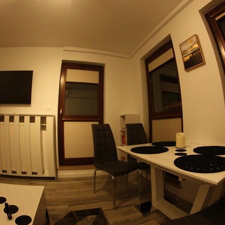 Urban City Apartments วอร์ซอ ภายนอก รูปภาพ
