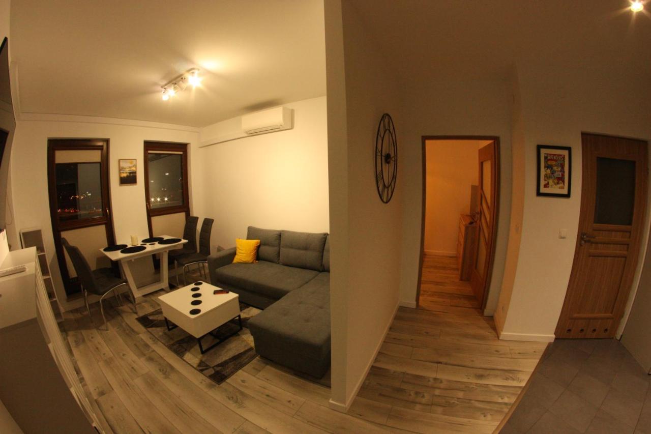 Urban City Apartments วอร์ซอ ภายนอก รูปภาพ
