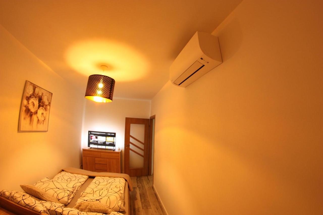 Urban City Apartments วอร์ซอ ภายนอก รูปภาพ