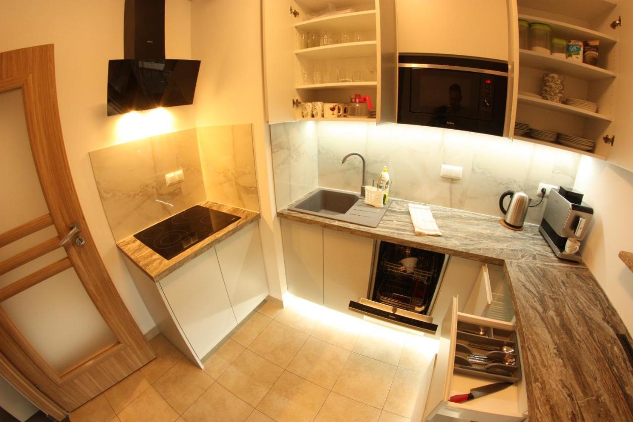 Urban City Apartments วอร์ซอ ภายนอก รูปภาพ