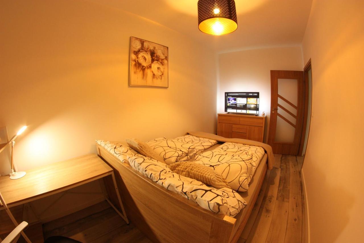 Urban City Apartments วอร์ซอ ภายนอก รูปภาพ